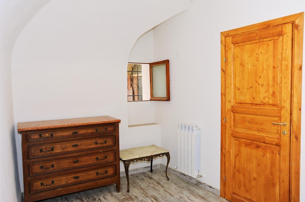 Medieval House Ventimiglia Exterior photo